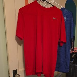 Nike Men's Red and Gray Logo Tee